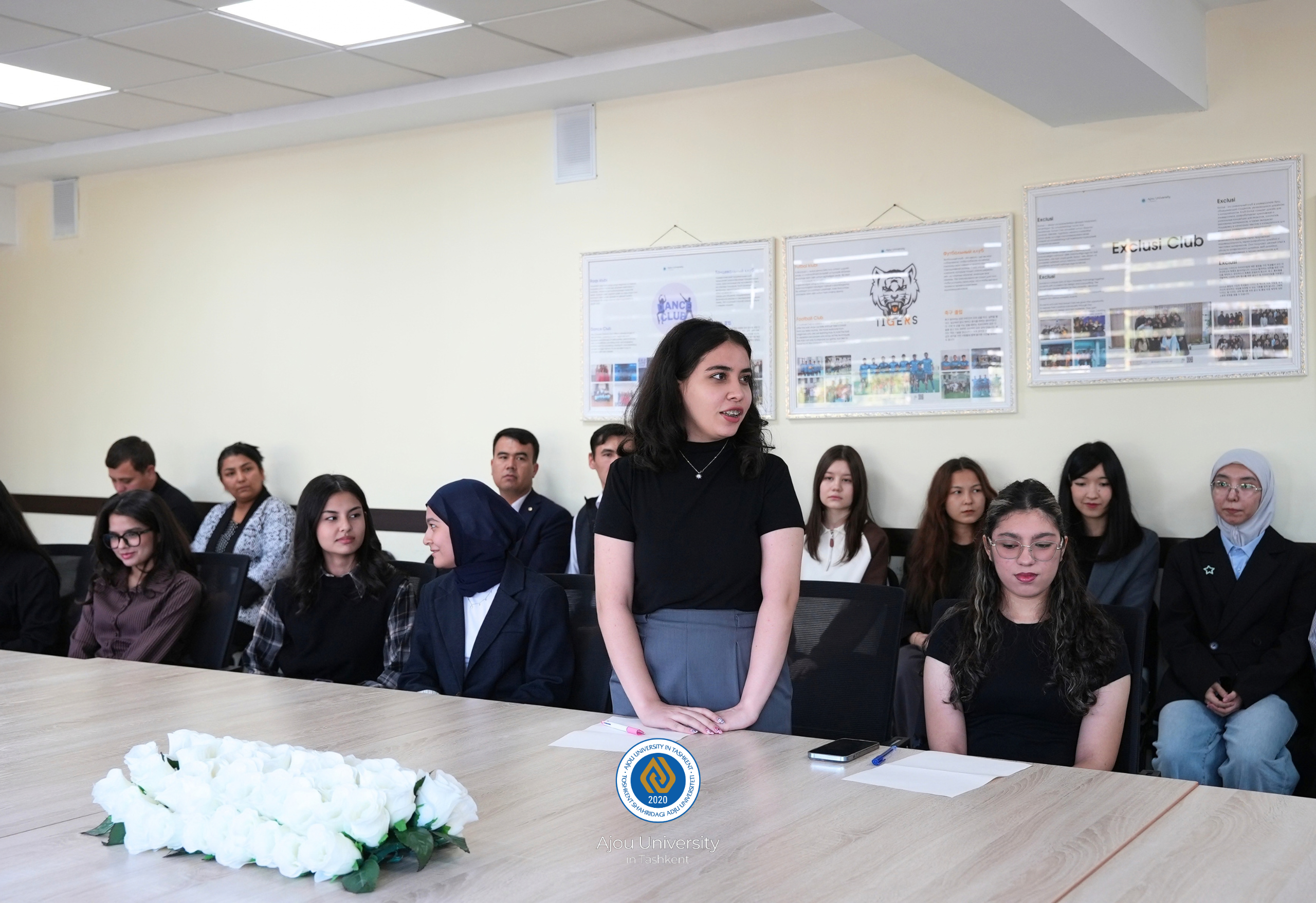 MEETING BETWEEN THE RECTOR AND STUDENTS
